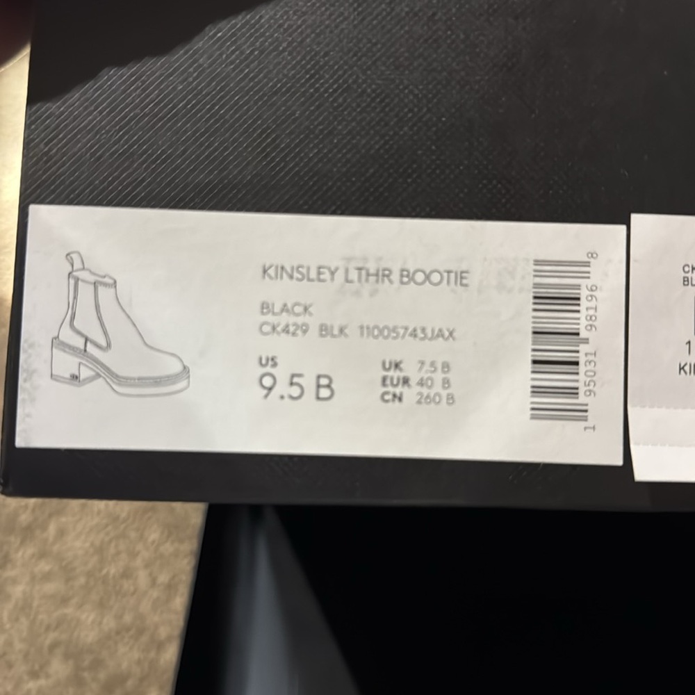 Coach Kingsley leather bootie - Picture 10 of 11